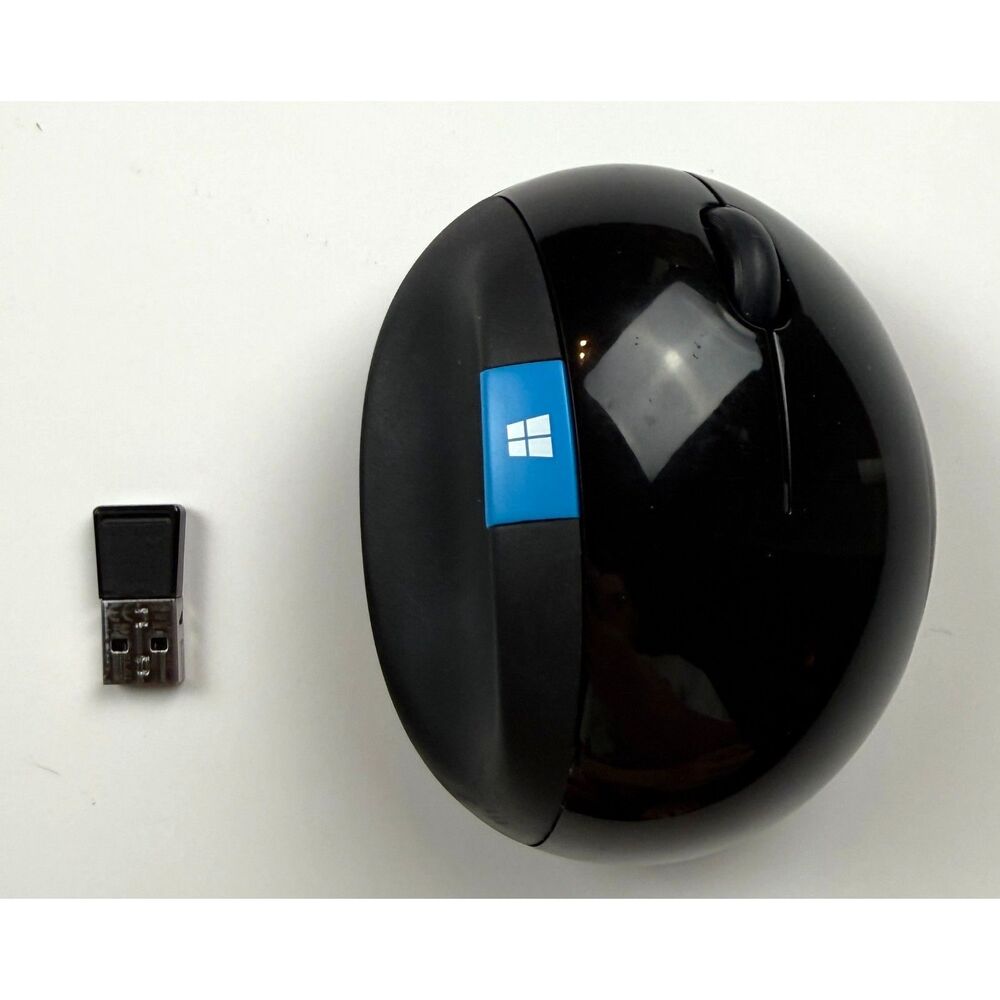 Microsoft Sculpt Ergonomic Mouse, Black, with USB Wireless Receiver 1560 UNTESTE